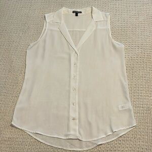 Express sleeveless portofino shirt